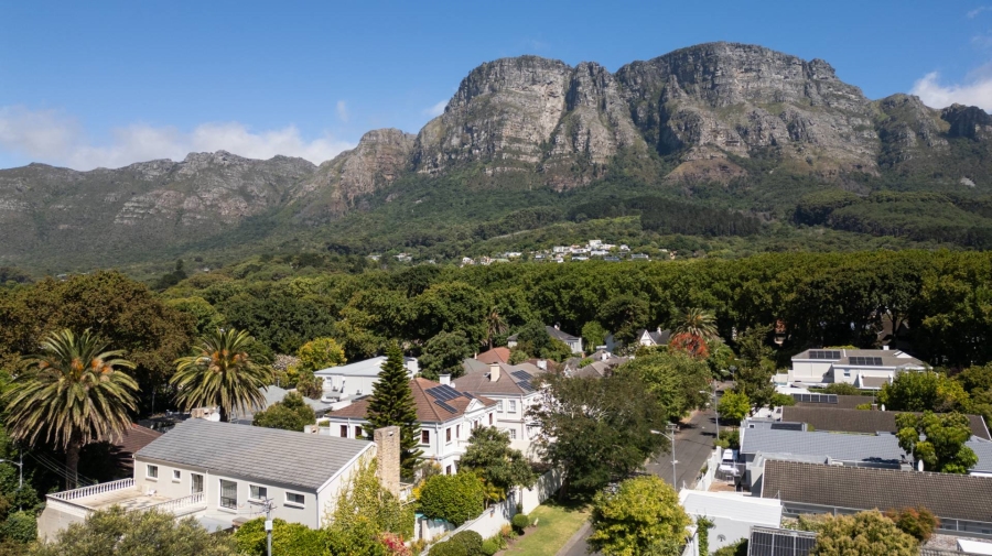 4 Bedroom Property for Sale in Newlands Western Cape